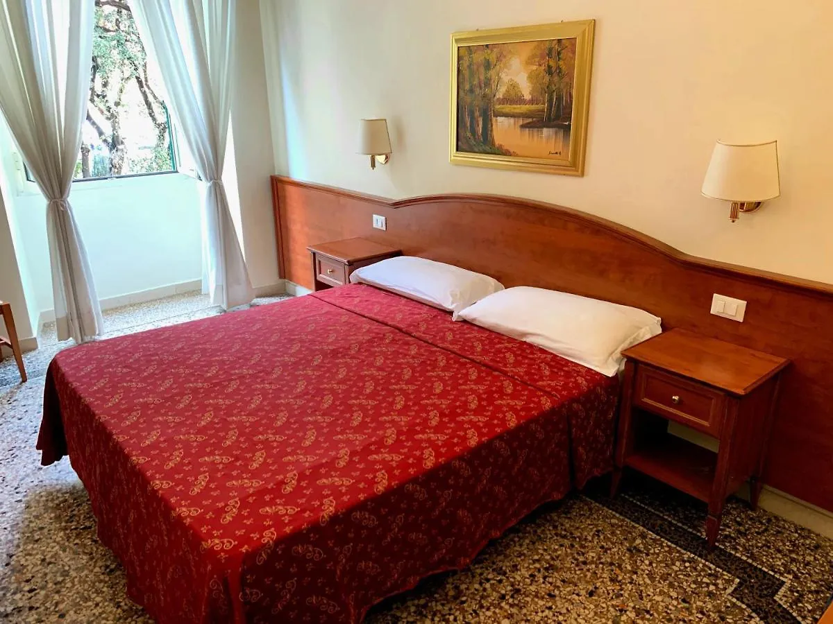 Paramount Otel Roma İtalya