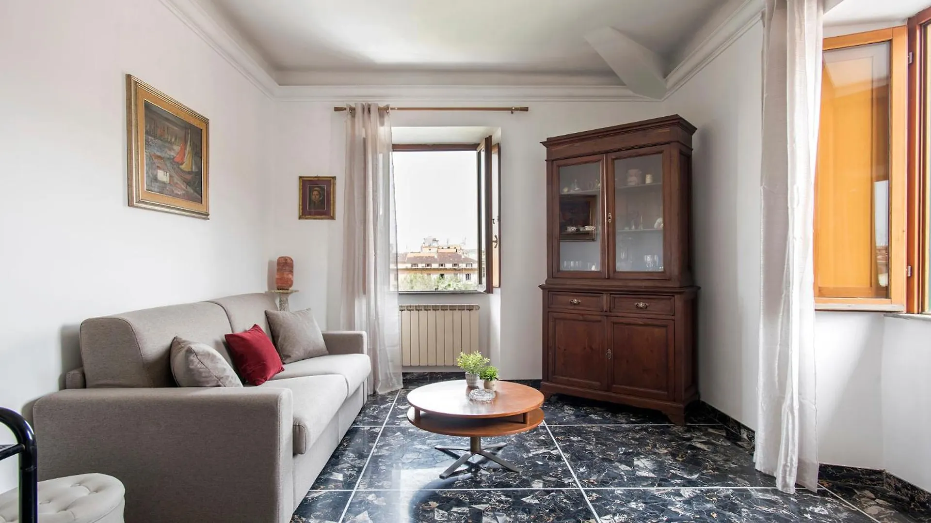Paramount Rome Italy