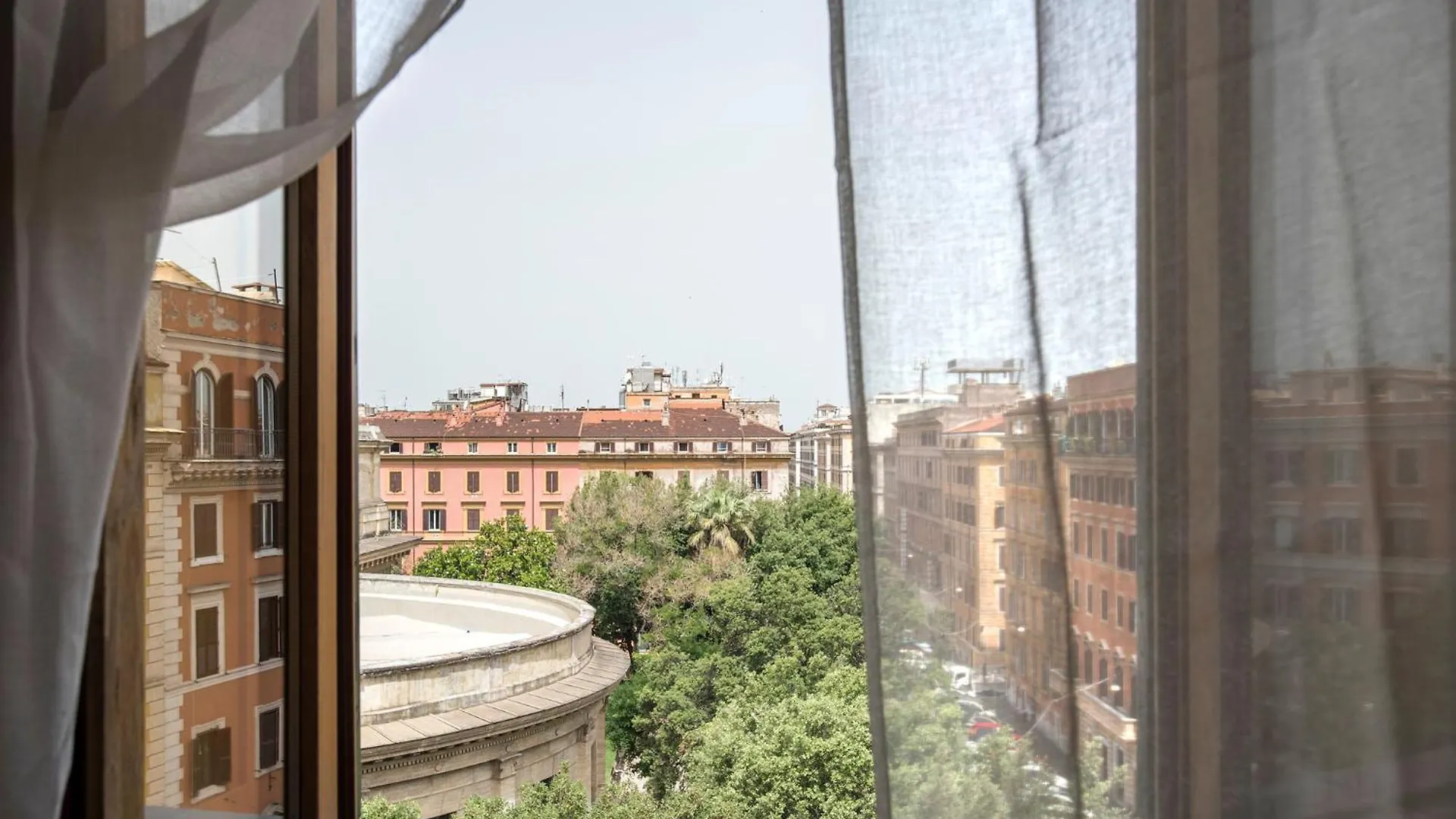 Paramount Rome